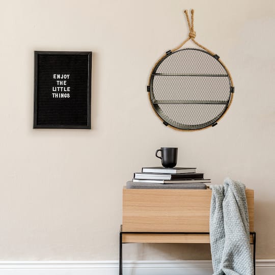15" Round Wall Shelf